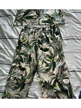 Victoria's Secret Green Tropical Print Pj Set